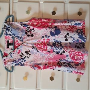 Floral tank blouse